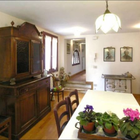 Walk On The Water ✧ 5 Minutes To Rialto Bridge Apartamento Veneza Exterior foto