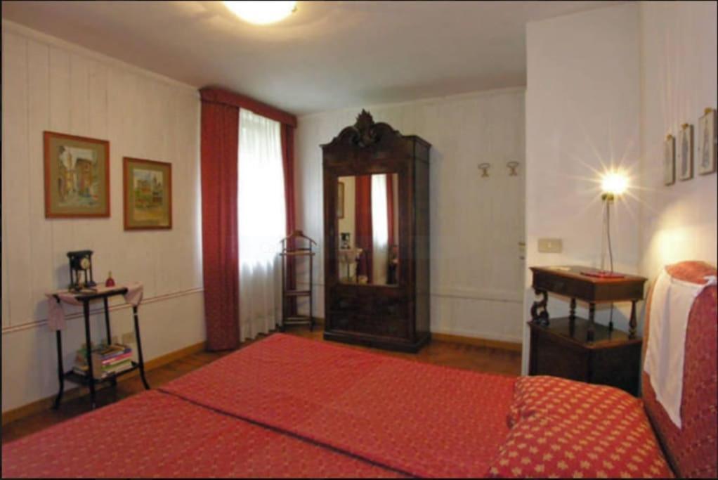Walk On The Water ✧ 5 Minutes To Rialto Bridge Apartamento Veneza Exterior foto
